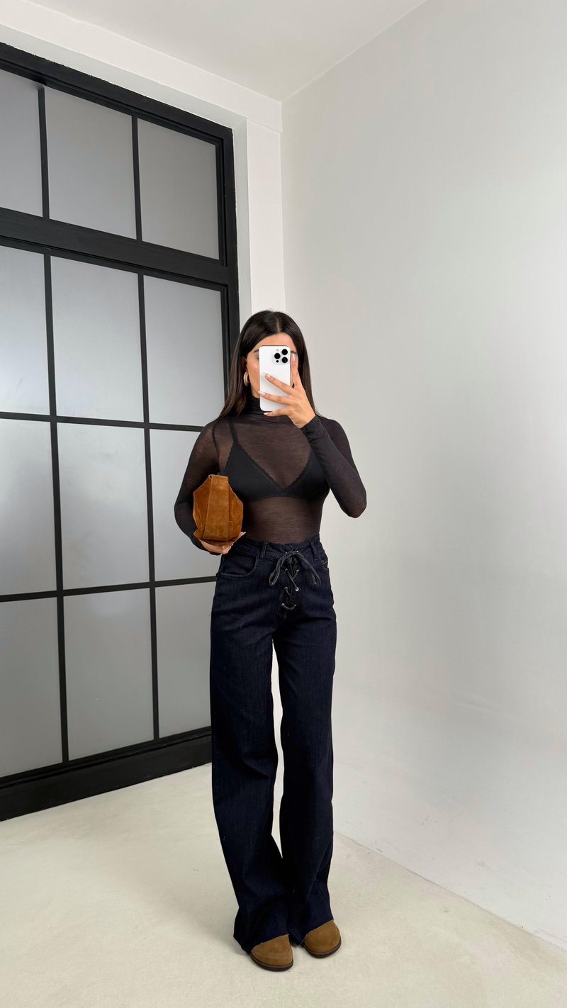Lacivert Önü Bağlama Detaylı Kesik Paça Tasarım Likralı Denim Pantolon GAUS-00136