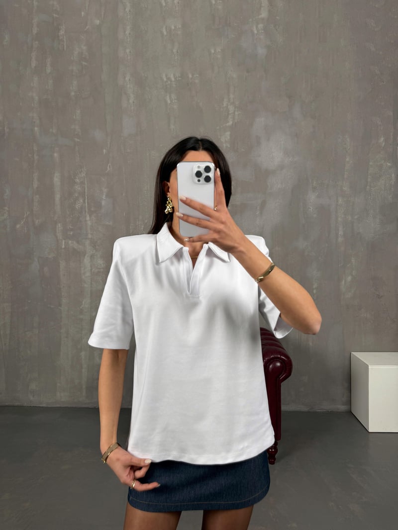 Pola Beyaz Büyük Vatkalı Polo Yaka Tshirt