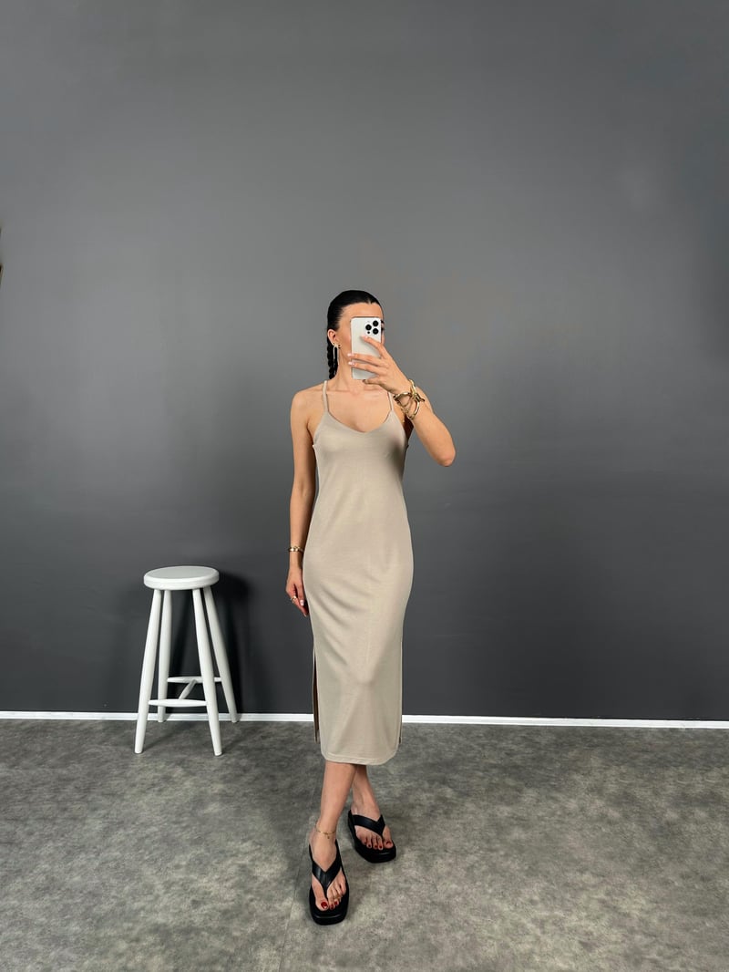 Karlee Taş İp Askılı Yırtmaçlı Elbise 