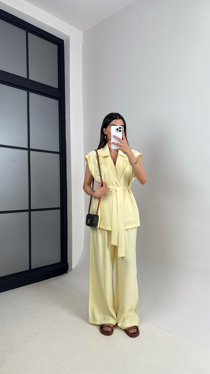 Sarı Cepli Kuşaklı Yelek Beli Lastikli Pantolon Tencel Takım Gaus00433