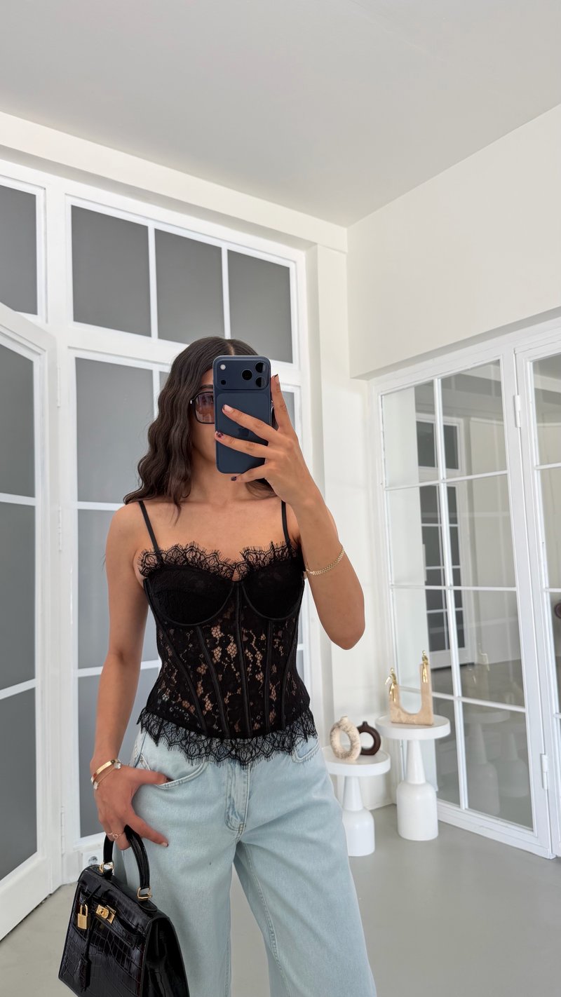 Siyah Dantelli Askılı Sırtı Lastikli Korse GAUS-01923
