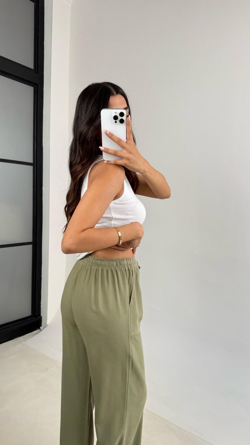 Yeşil Beli Lastikli Cep Detaylı Gabardin Pantolon GAUS-0082