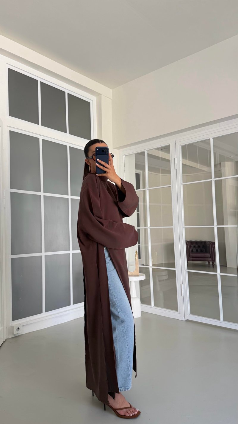Kahve Dik Yaka Önden Yırtmaçlı Tunik GAUS-01625