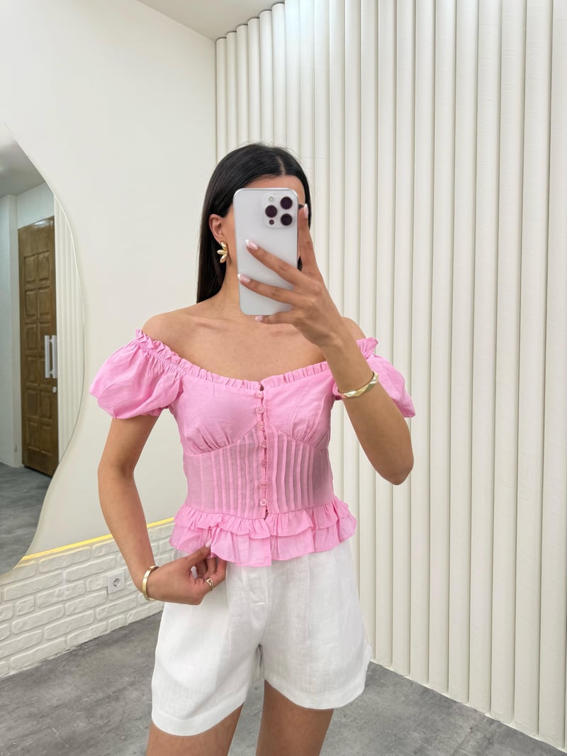 Pembe Balon Kol Önü Düğmeli Fırfırlı  Crop Bluz Gaus00279