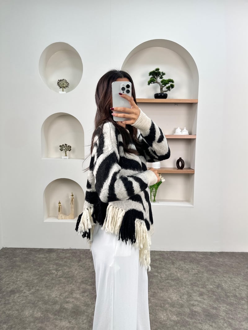VZN Zebra Desenli Alt Fırfırlı Kazak