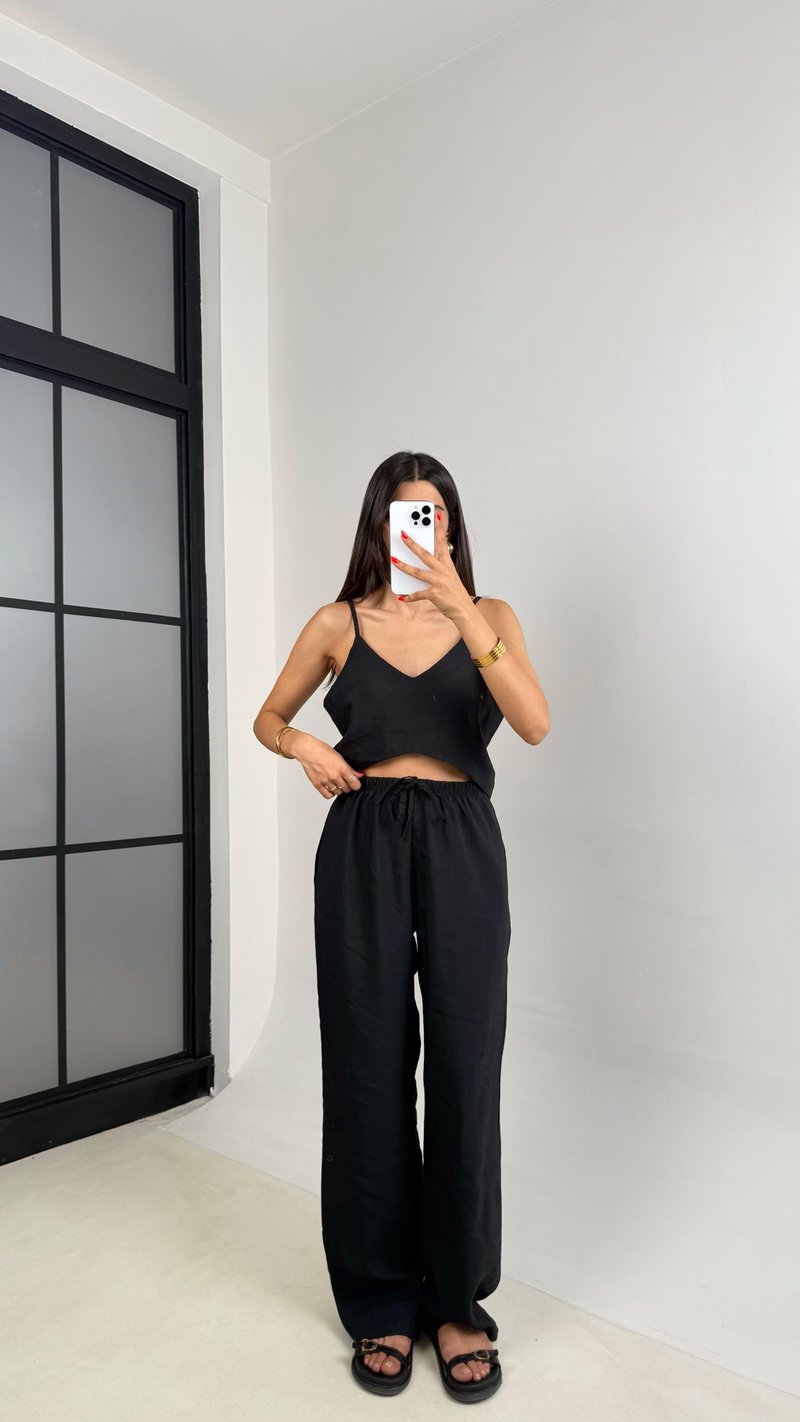 Siyah Ayarlanabilir Askılı Bluz Beli Lastikli Pantolon Tencel Takım GAUS-0015