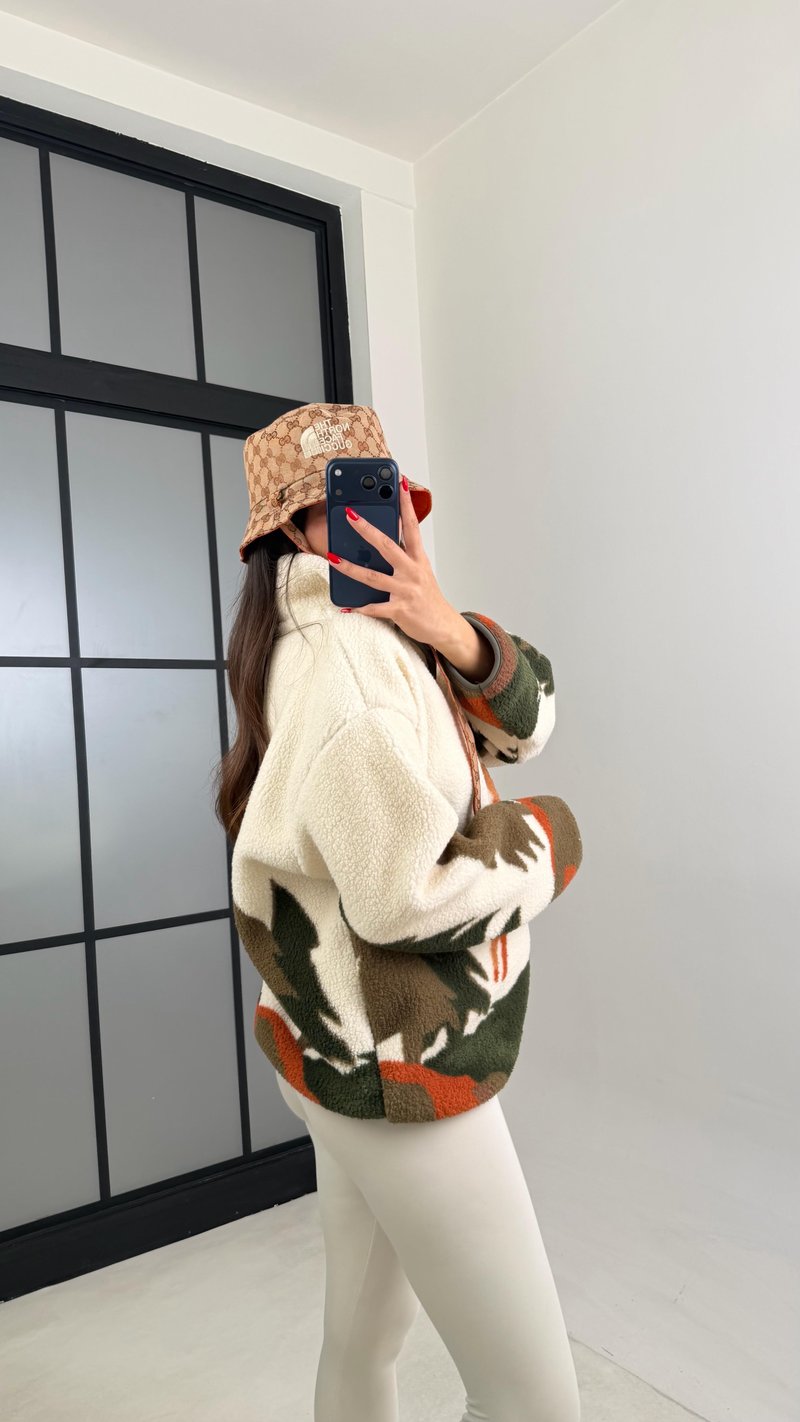 Ekru Fermuarlı Geyik Desenli Polar Sweatshirt GAUS-00723 GAUS-00944