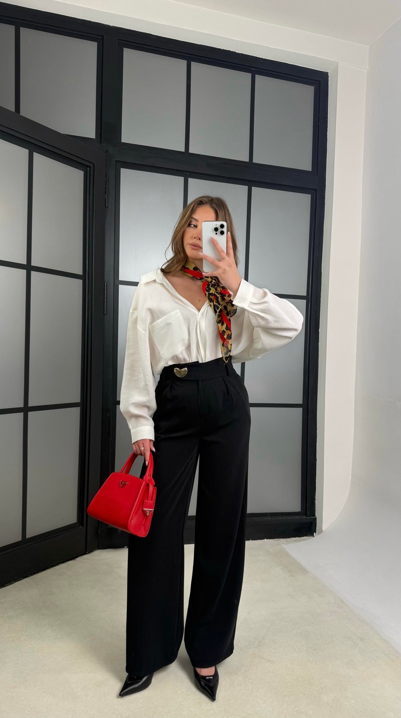 Siyah Gold Toka Detaylı Pantolon GAUS-01168