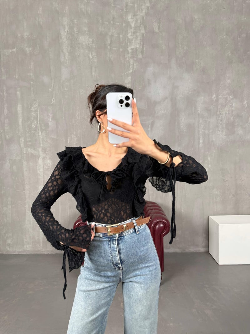 Black Lace V-Neck Replacement Shirt Gaus00048