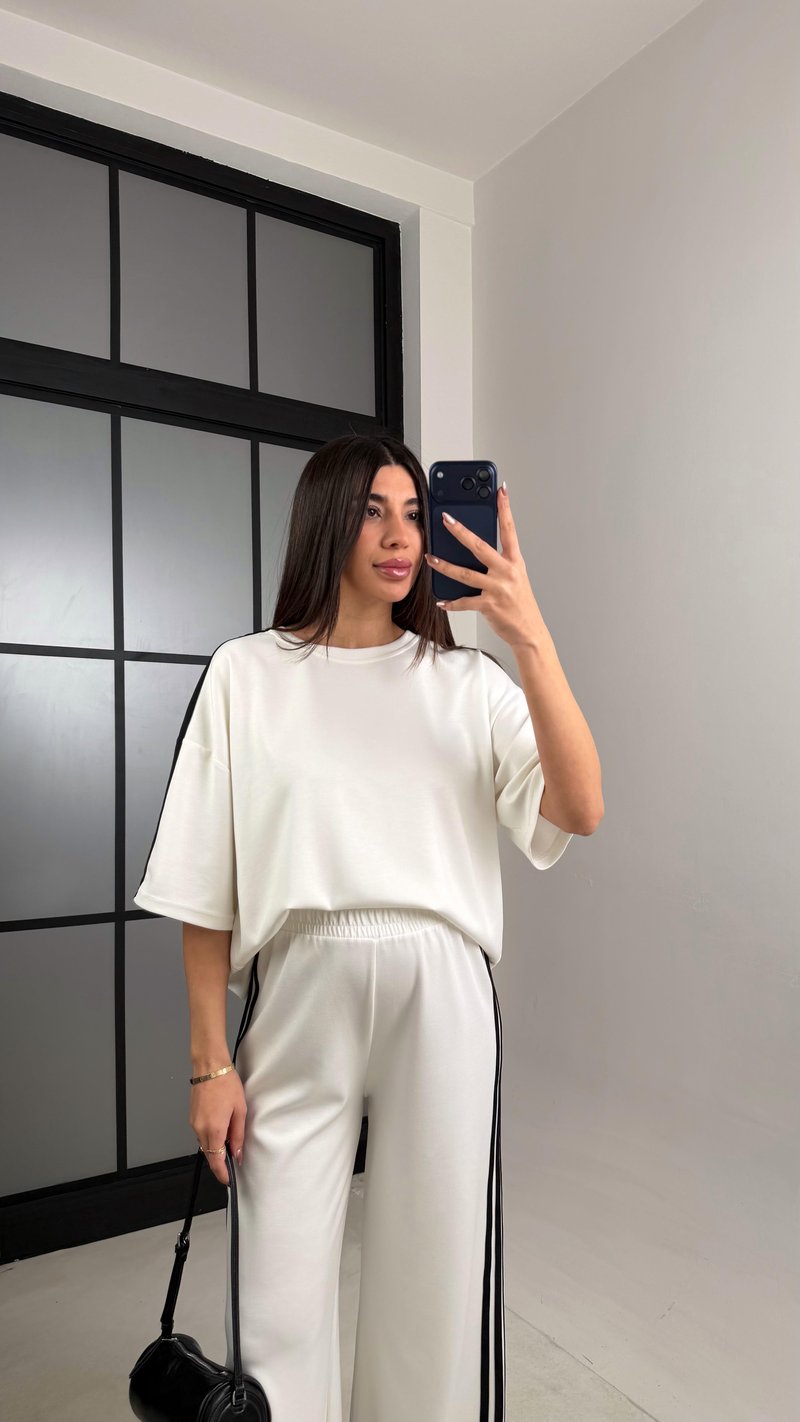 Beyaz Şerit Detaylı İkili Modal Takım GAUS-01087