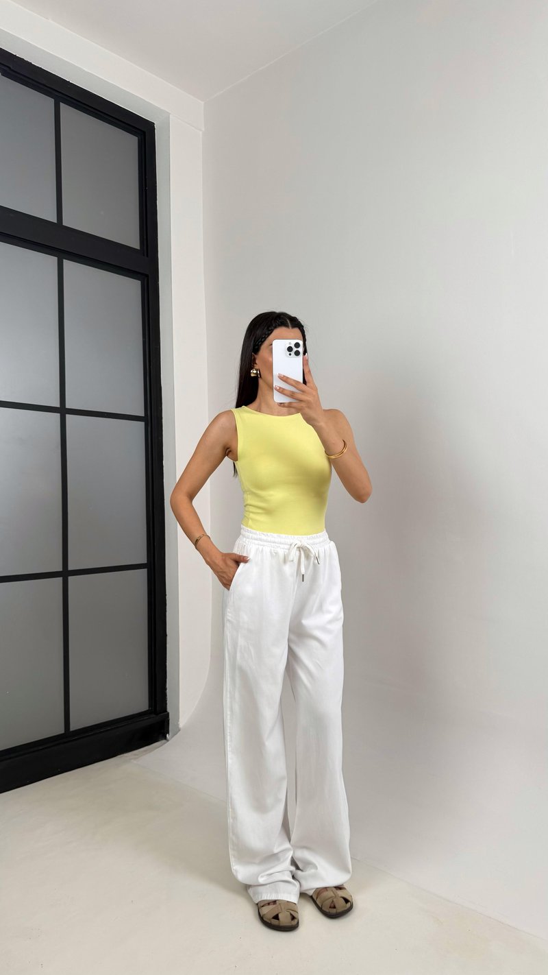 Beyaz Beli Lastikli Muadil Gabardin Pantolon Gaus00557