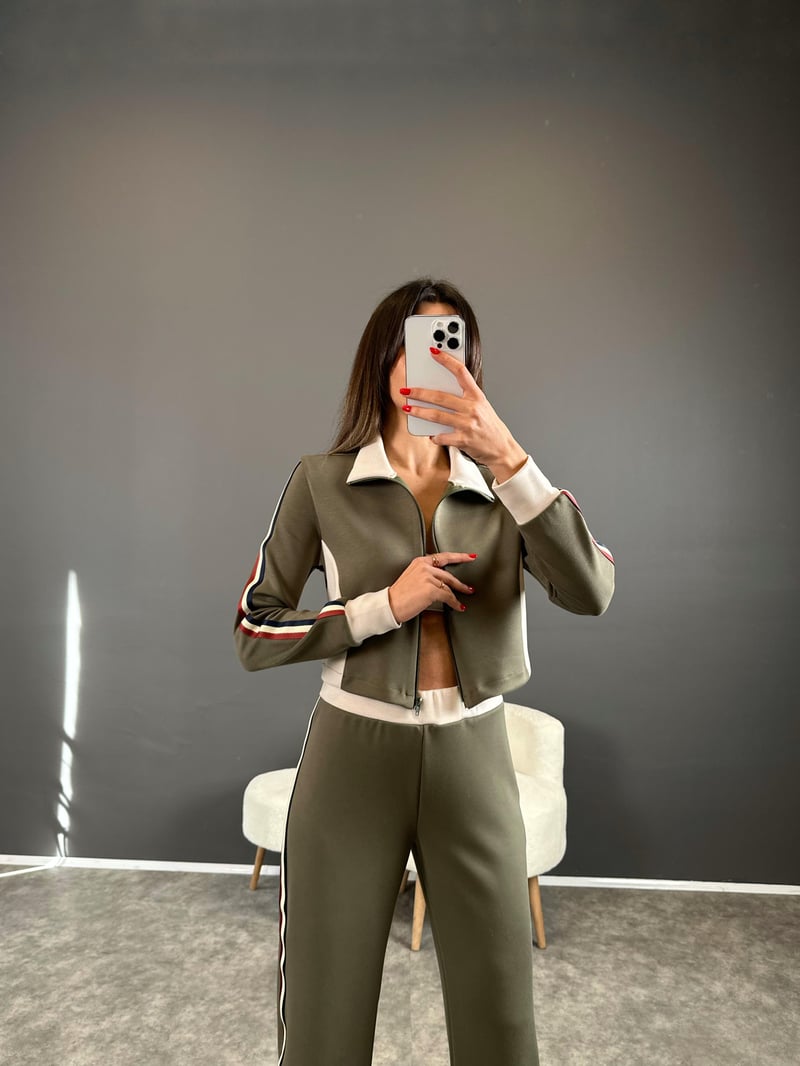 Motta Haki Model Şeritli İkili Takım