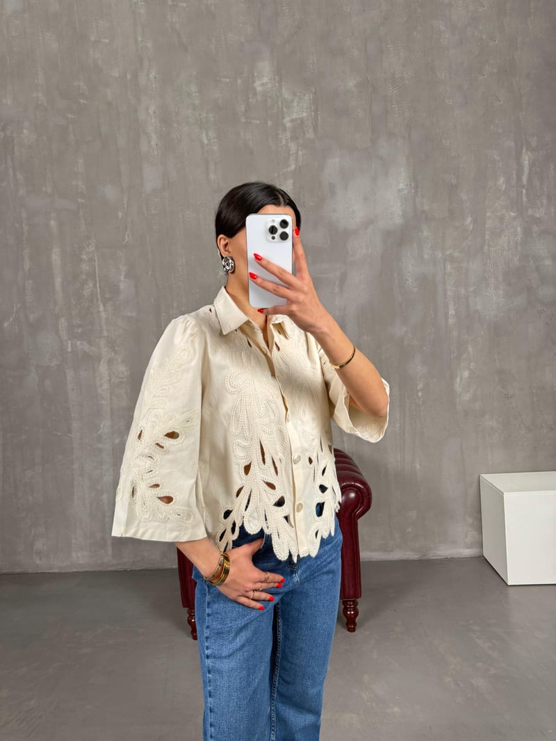 Gem Embroidered Half Sleeve Linen Shirt Gaus00185