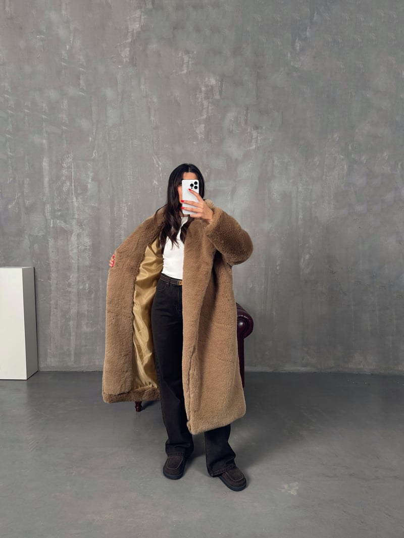 Wody Sütlü Kahve Astarlı Premium Kürk Kaban 