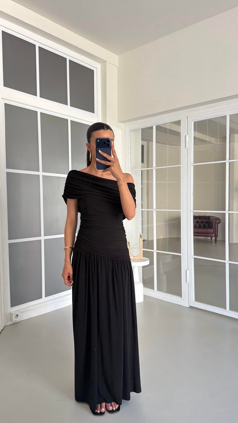 Siyah Drapeli Sandy Kumaş Elbise GAUS-01674