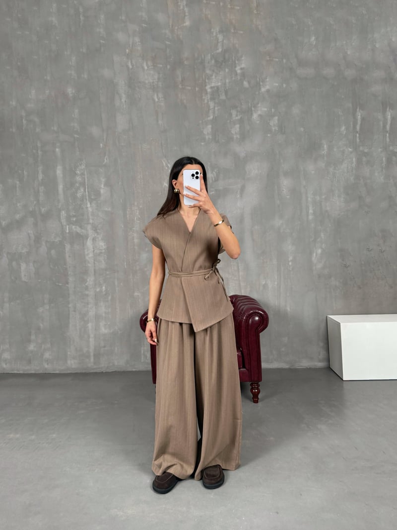 Kely Mink Lined Belted Vest Pants Linen Set 