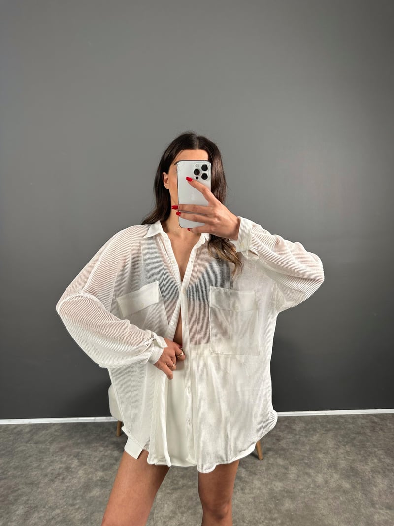 Beyaz Transparan Oversize Cepli Gömlek 