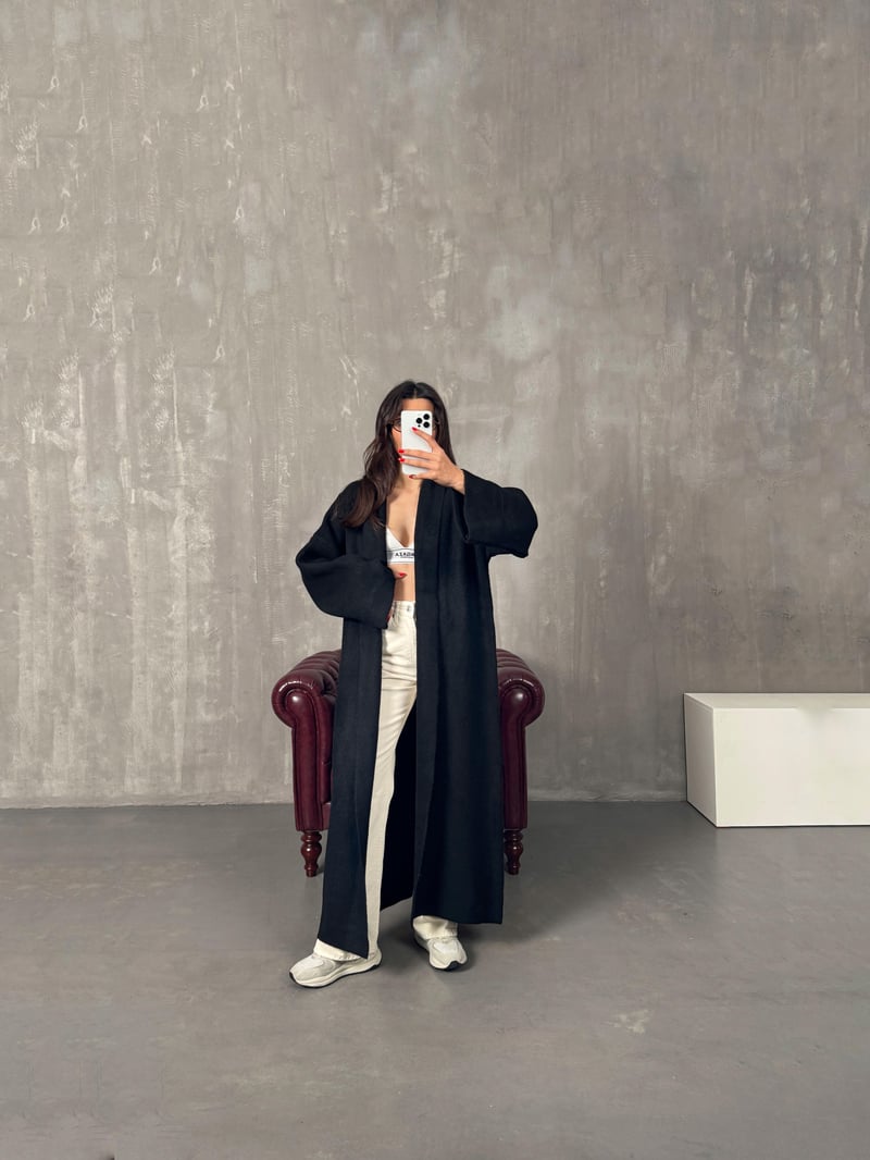 Nivera Siyah Oversize Premium Uzun Hırka