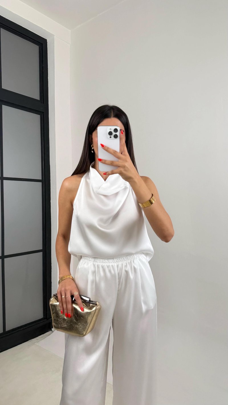 Beyaz Degaje Yaka Bluz Beli Lastikli Pantolon Saten Takım GAUS-01222