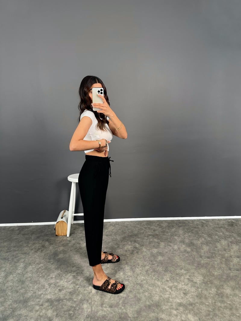 Solvit Siyah Havuç Model Rahat Pantolon