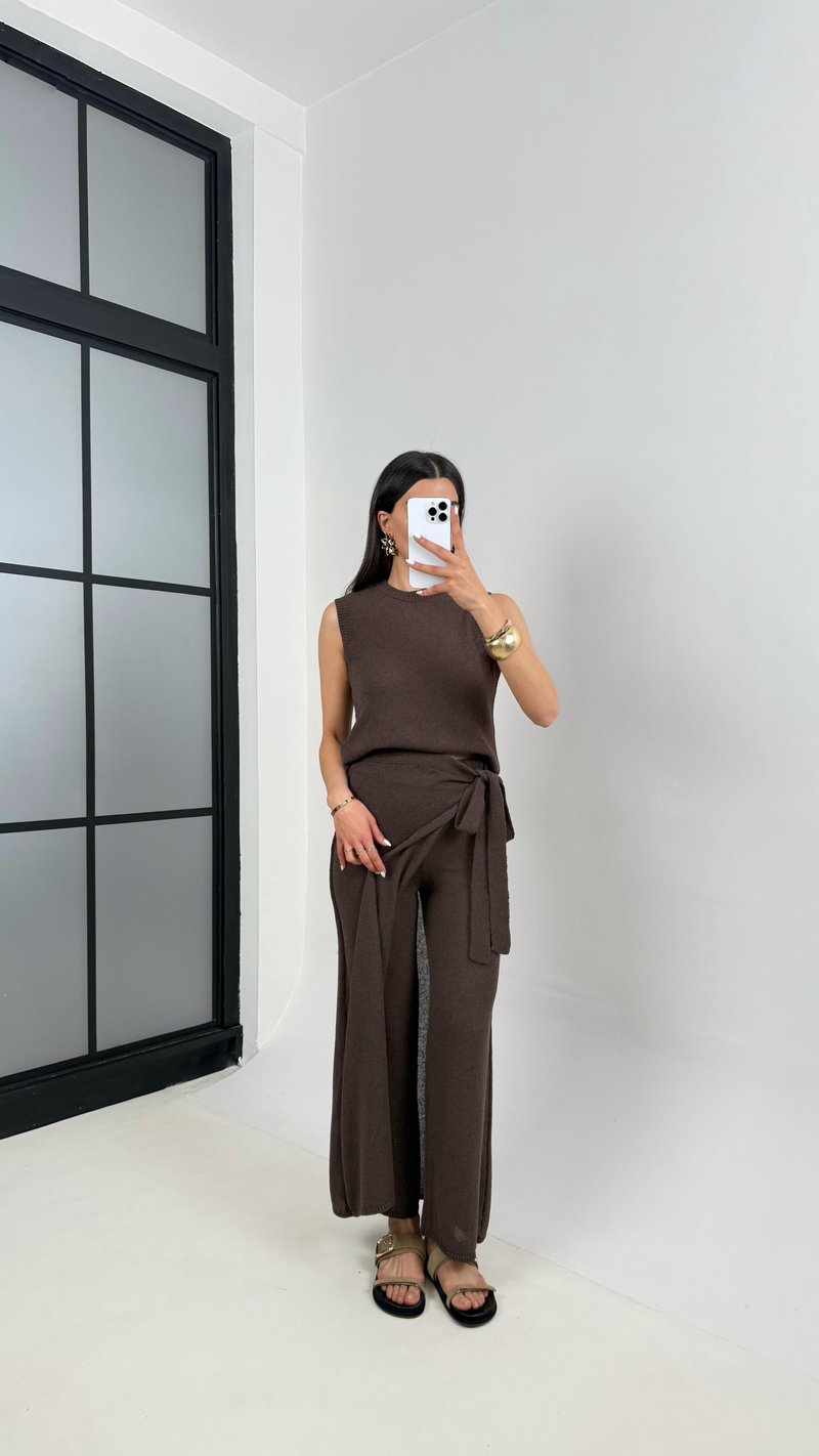 Kahve Etekli Pantolon Sıfır Kol Triko Takım Gaus00399