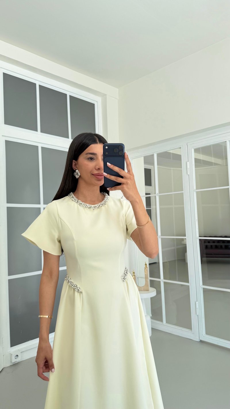 Sarı Taş Detaylı Midi Elbise GAUS-01683