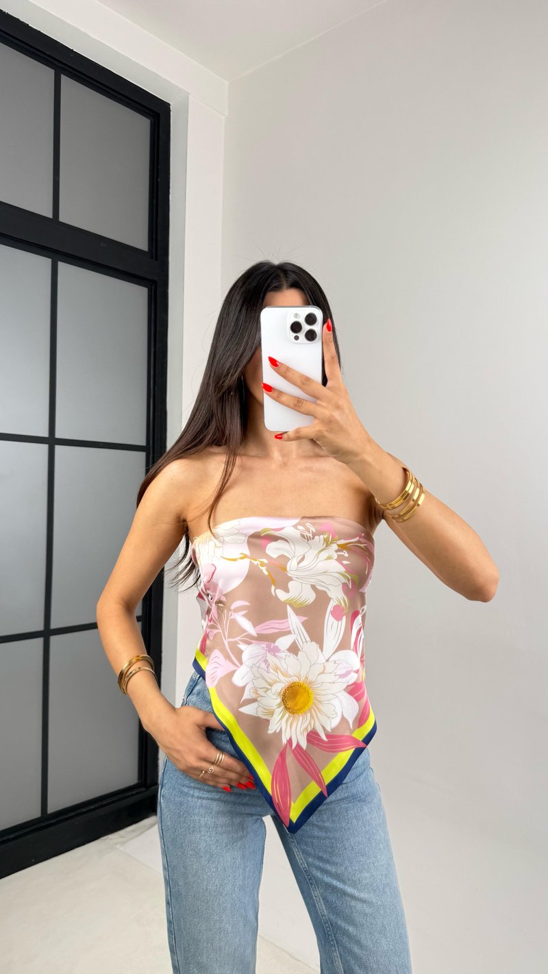 Çok Renkli Sırt Bağlamalı Saten Bluz GAUS-0024