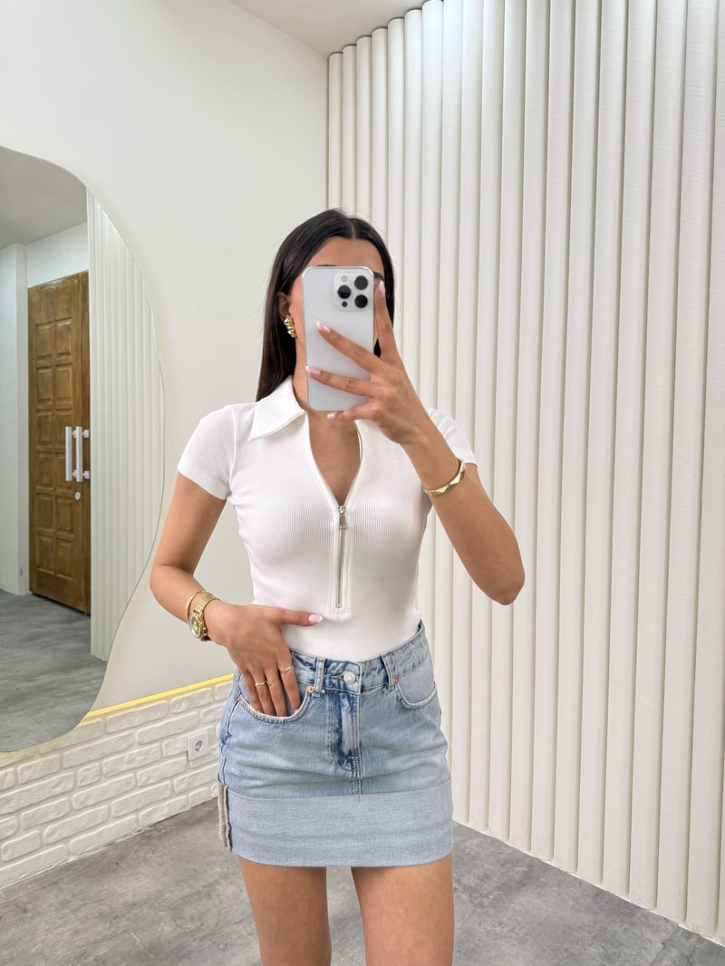 Beyaz Önü Fermuarlı Tshirt Gaus00330