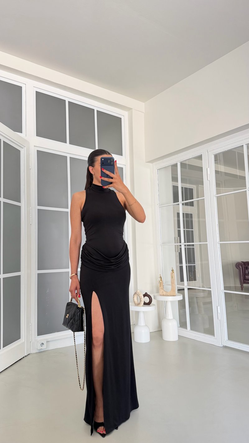 Siyah Drape Detaylı Yırtmaçlı Elbise GAUS-01778