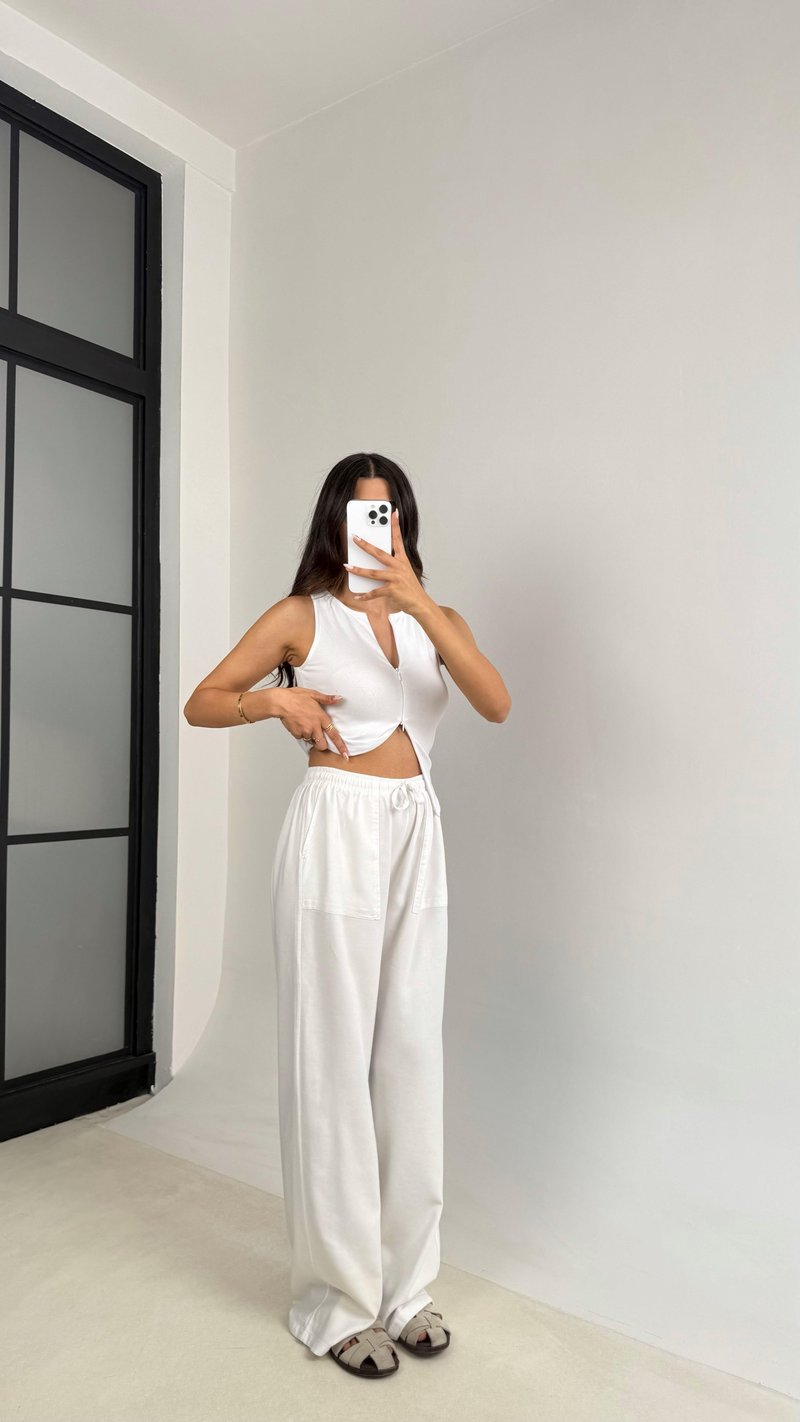 Beyaz Beli Lastikli Cep Detaylı Gabardin Pantolon GAUS-0082