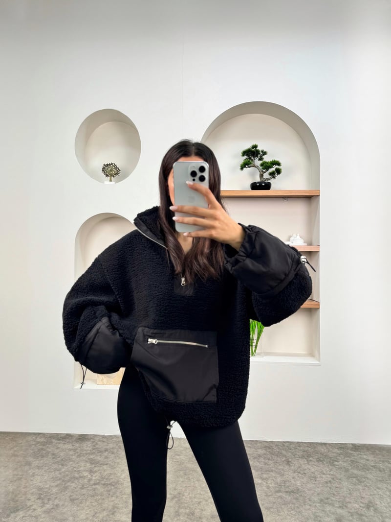 Wons Siyah Peluş Sweatshirt