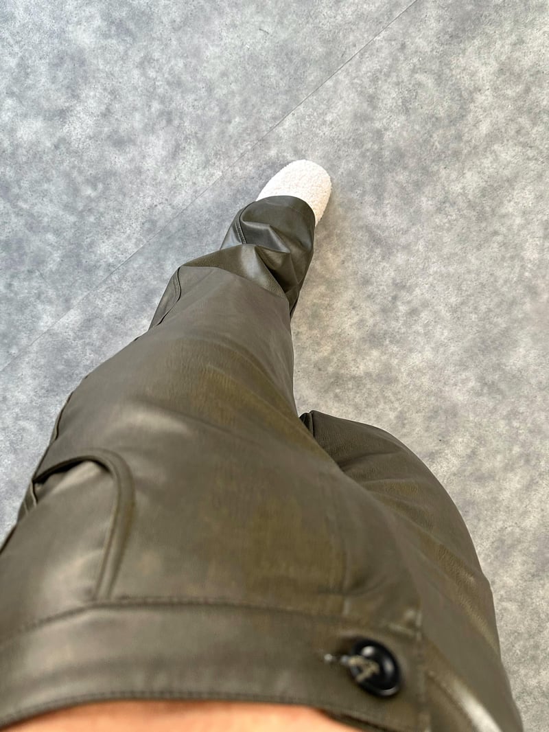 Nori Yeşil Eskitme Deri Pantolon