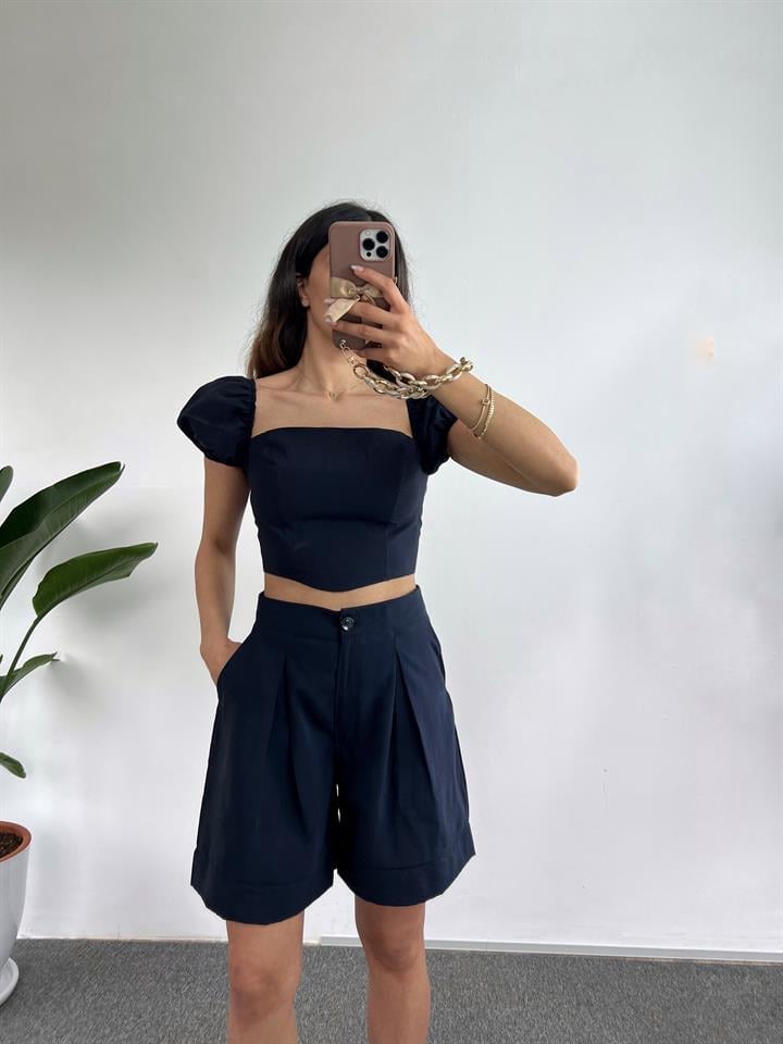 Erlina Lacivert Crop Şortlu Takım