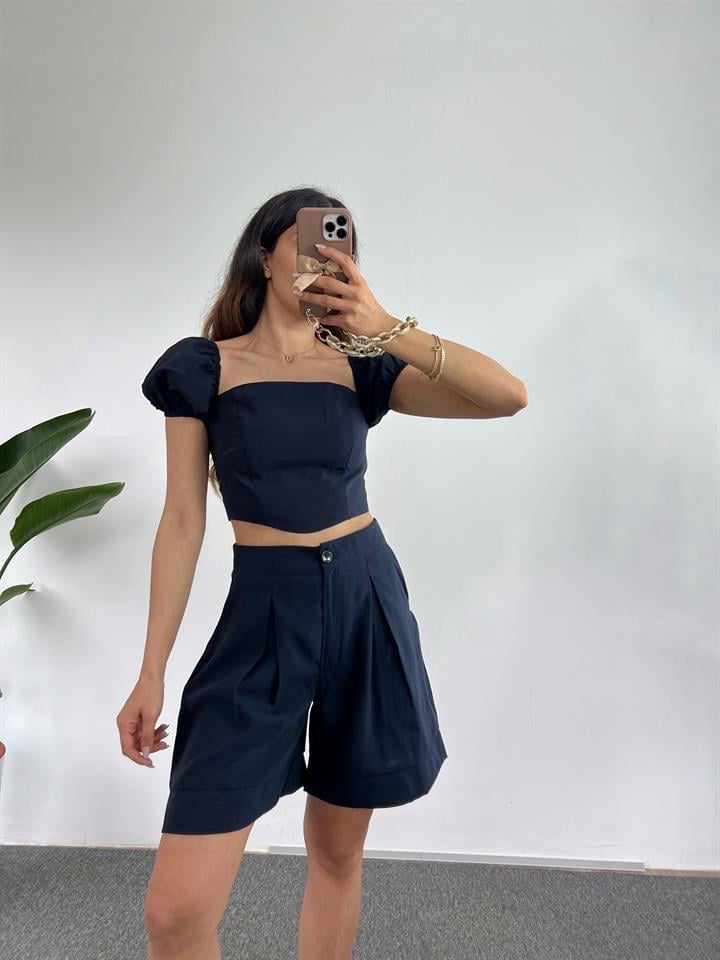 Erlina Lacivert Crop Şortlu Takım