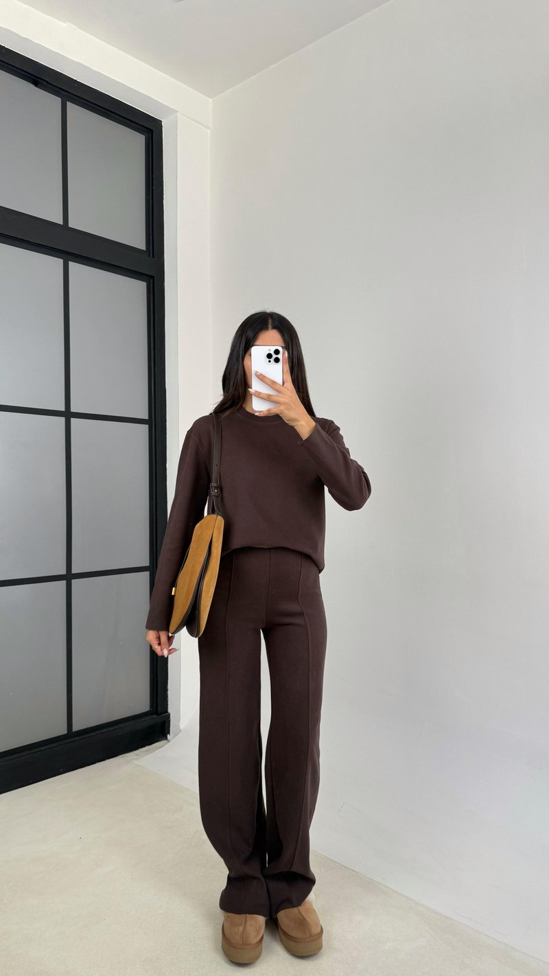 Acı Kahve Bisiklet Yaka Üst Beli Lastikli Pantolon Basic Yumuşak Triko Takım GAUS-00109