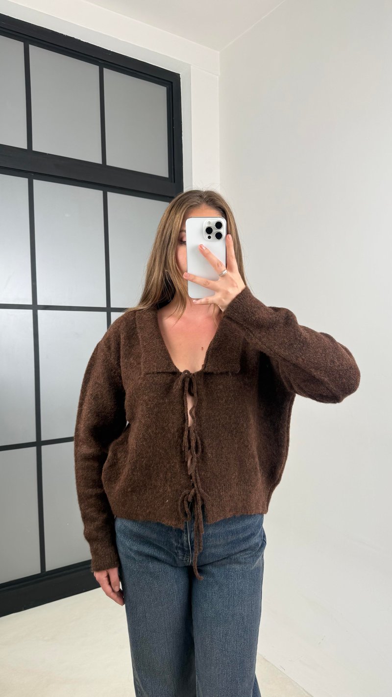 Kahve Önü Bağlama Detaylı Triko Hırka GAUS-00552