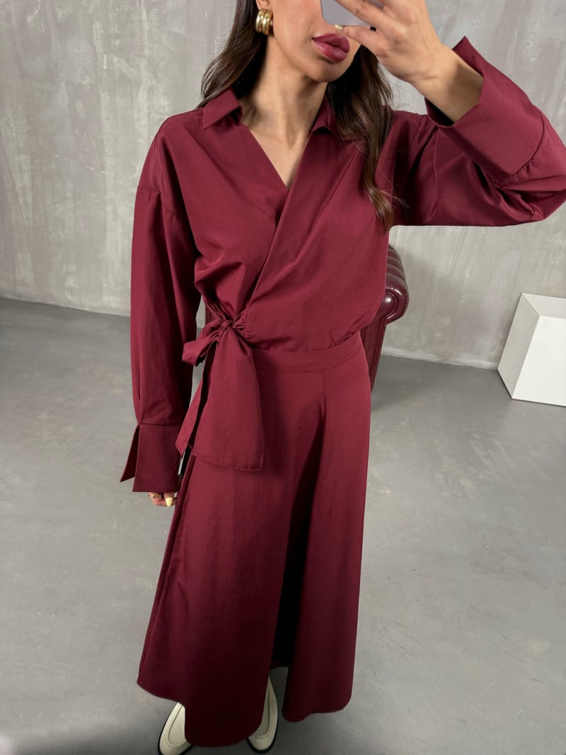 Burgundy Tie Shirt Skirt Set Gaus00114