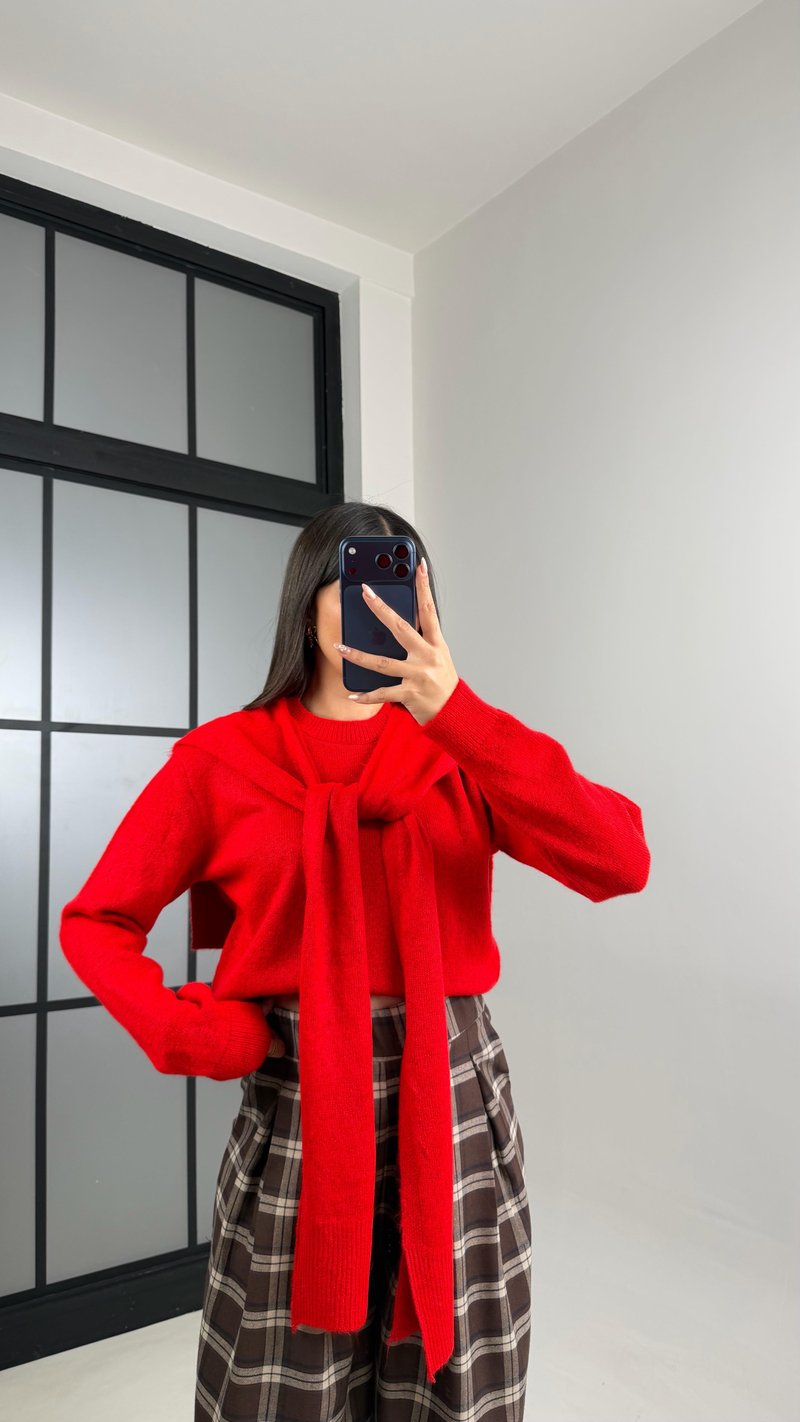 Kırmızı Şal Detaylı Triko Kazak GAUS-00862