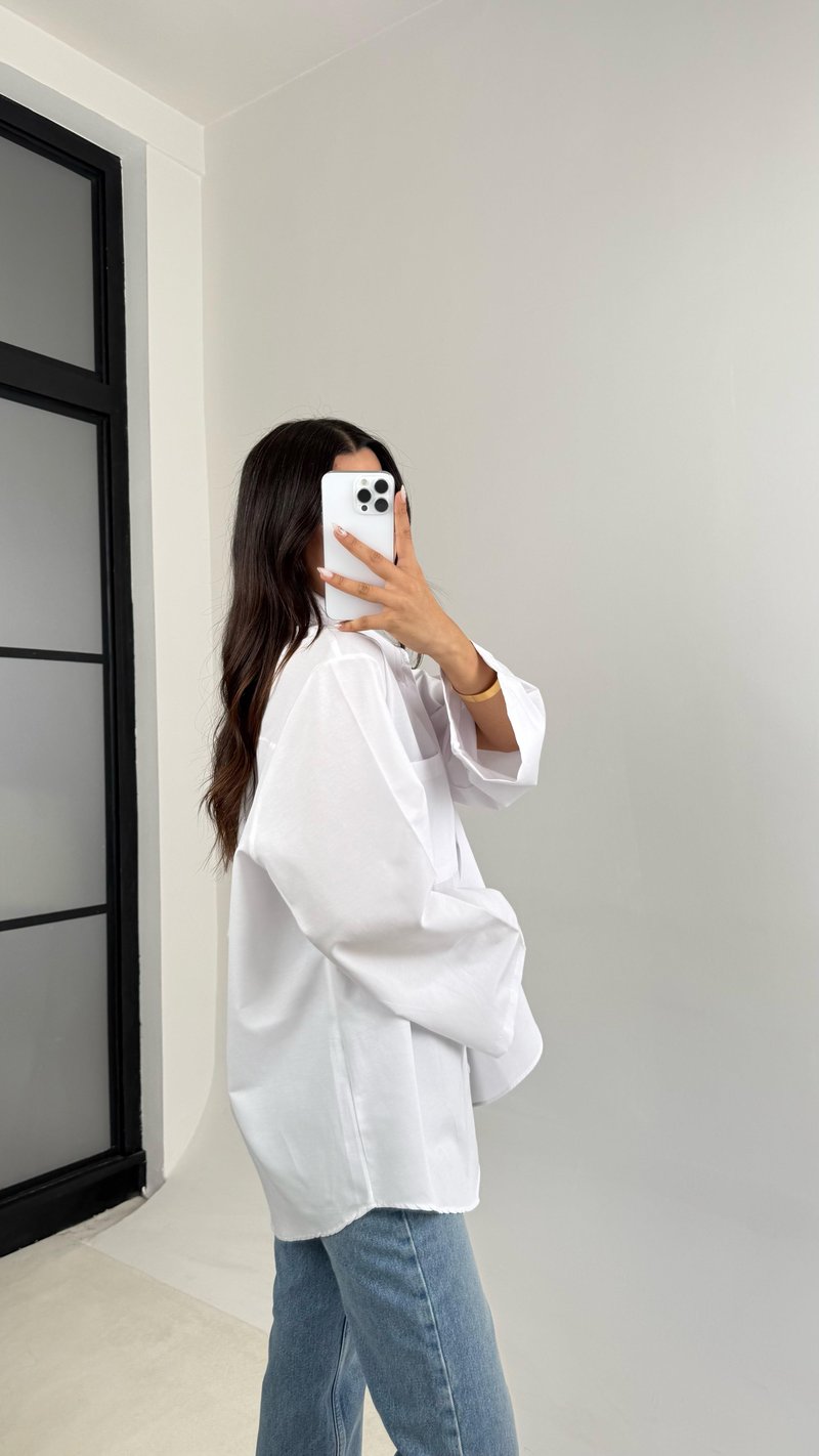 Beyaz Oversize Cep Detaylı Poplin Gömlek GAUS-0072