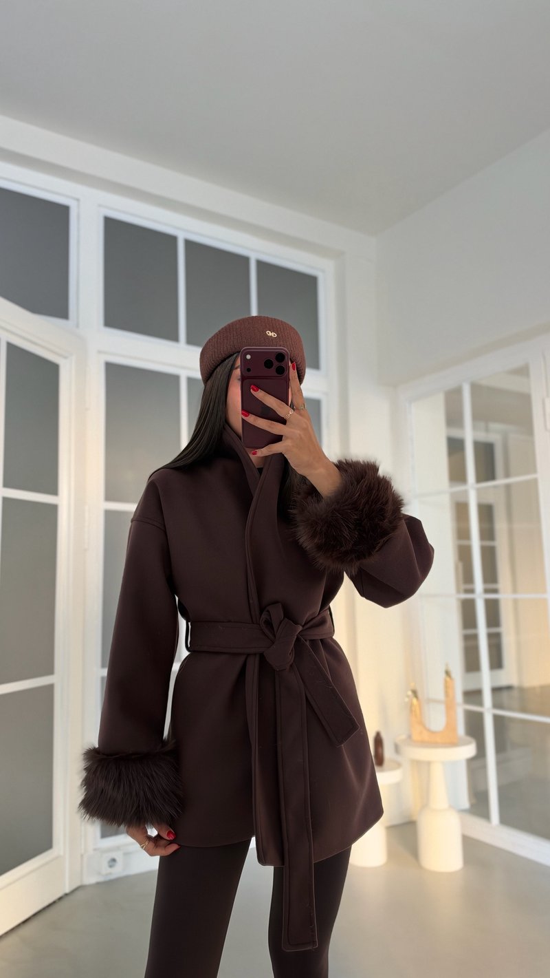 Kahve Astarlı Kolu Kürklü Kuşaklı Kaşe Kaban GAUS-02268