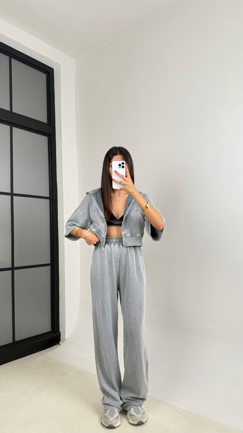 Gri Yıkama Desenli Kapüşonlu Crop Hırka Beli Lastikli Pantolon İkili Premium Takım GAUS-0063