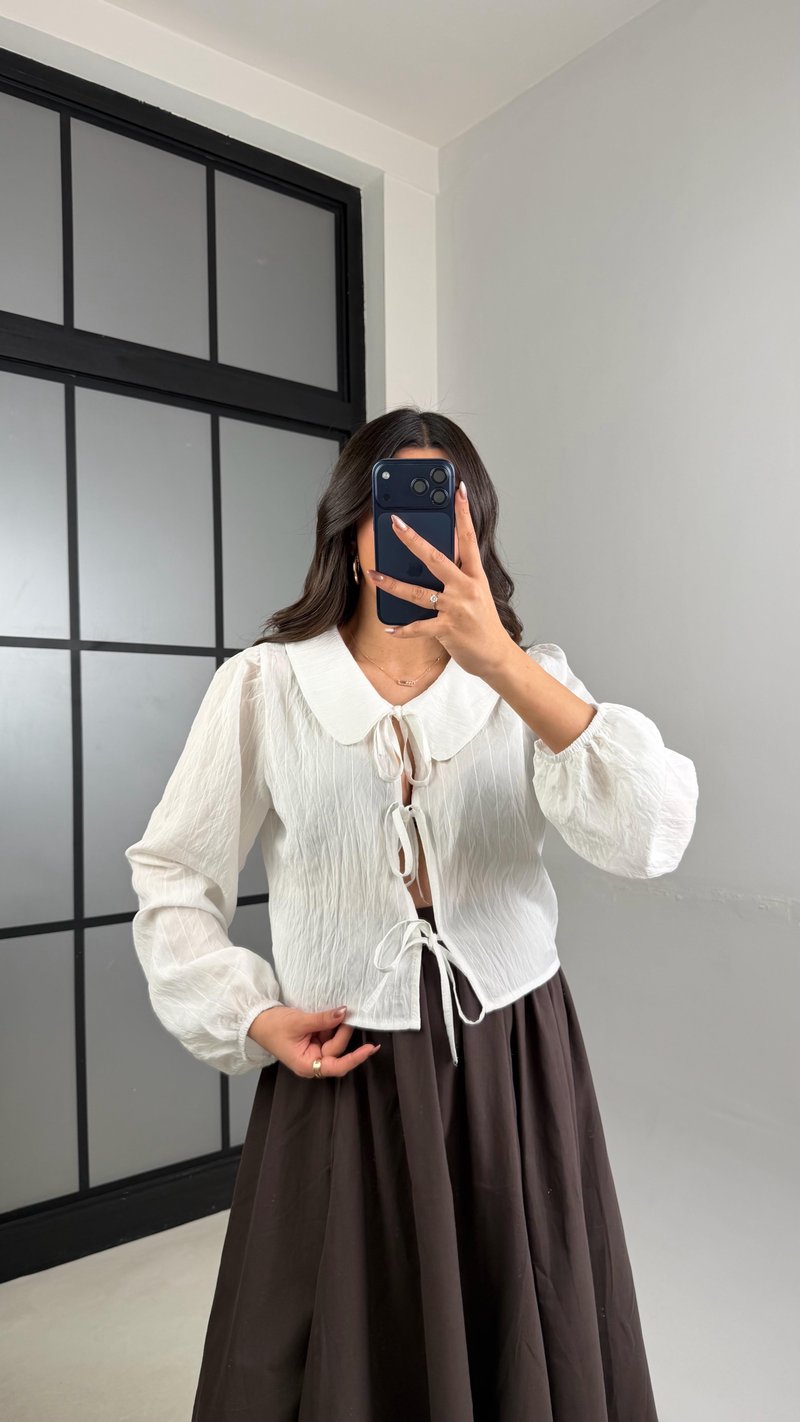 Beyaz Bebe Yaka Önü Bağlamalı Gömlek GAUS-01150