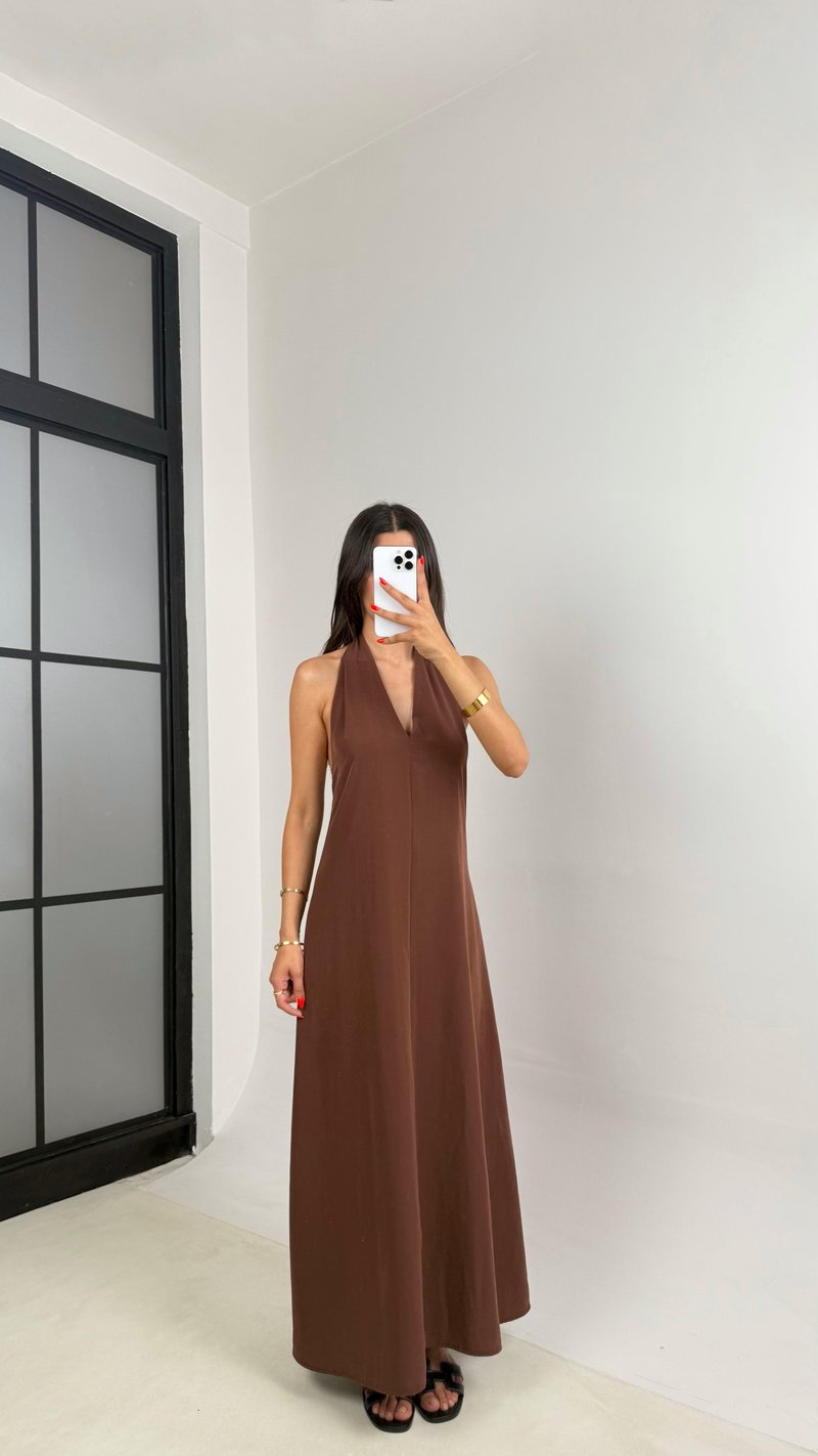 Kahve Boyundan Bağlamalı V Yaka Tencel Elbise GAUS-0014