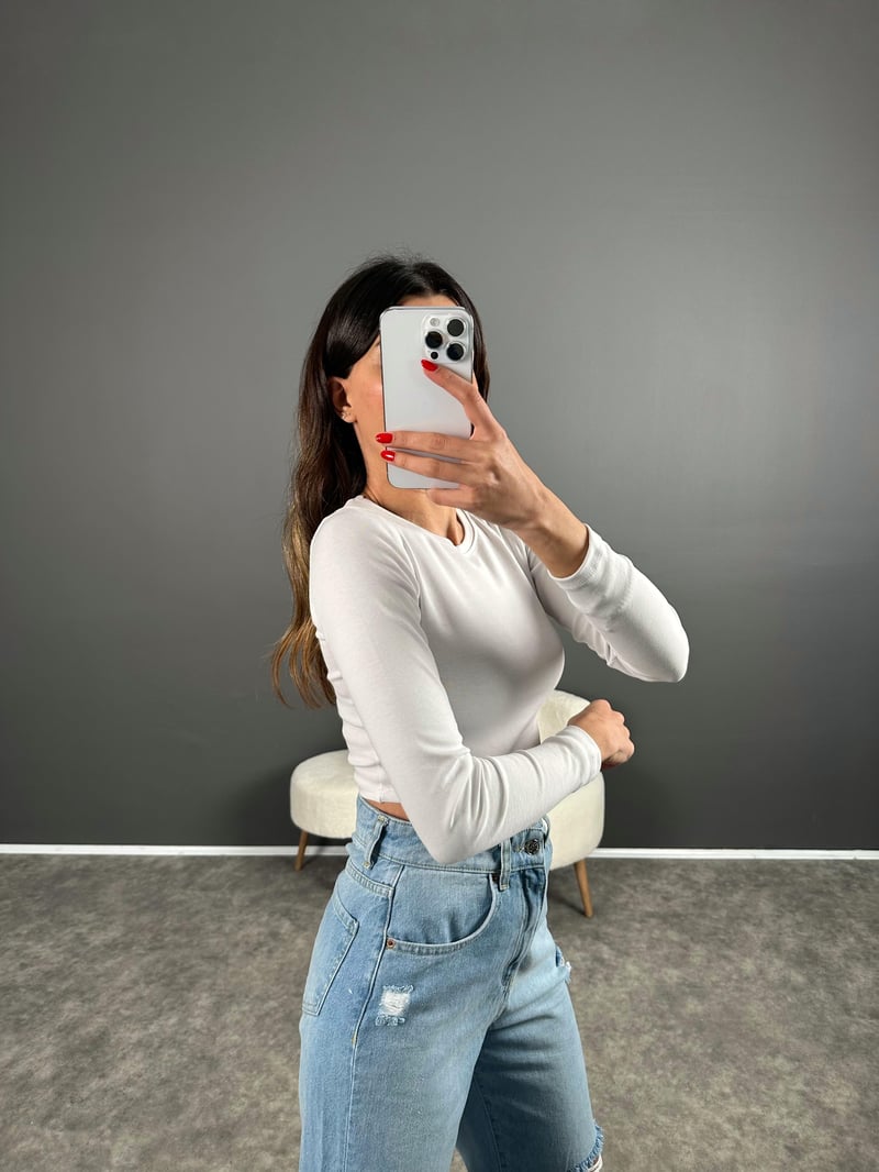 Beyaz ZR Model Basic Uzun Kollu Crop 