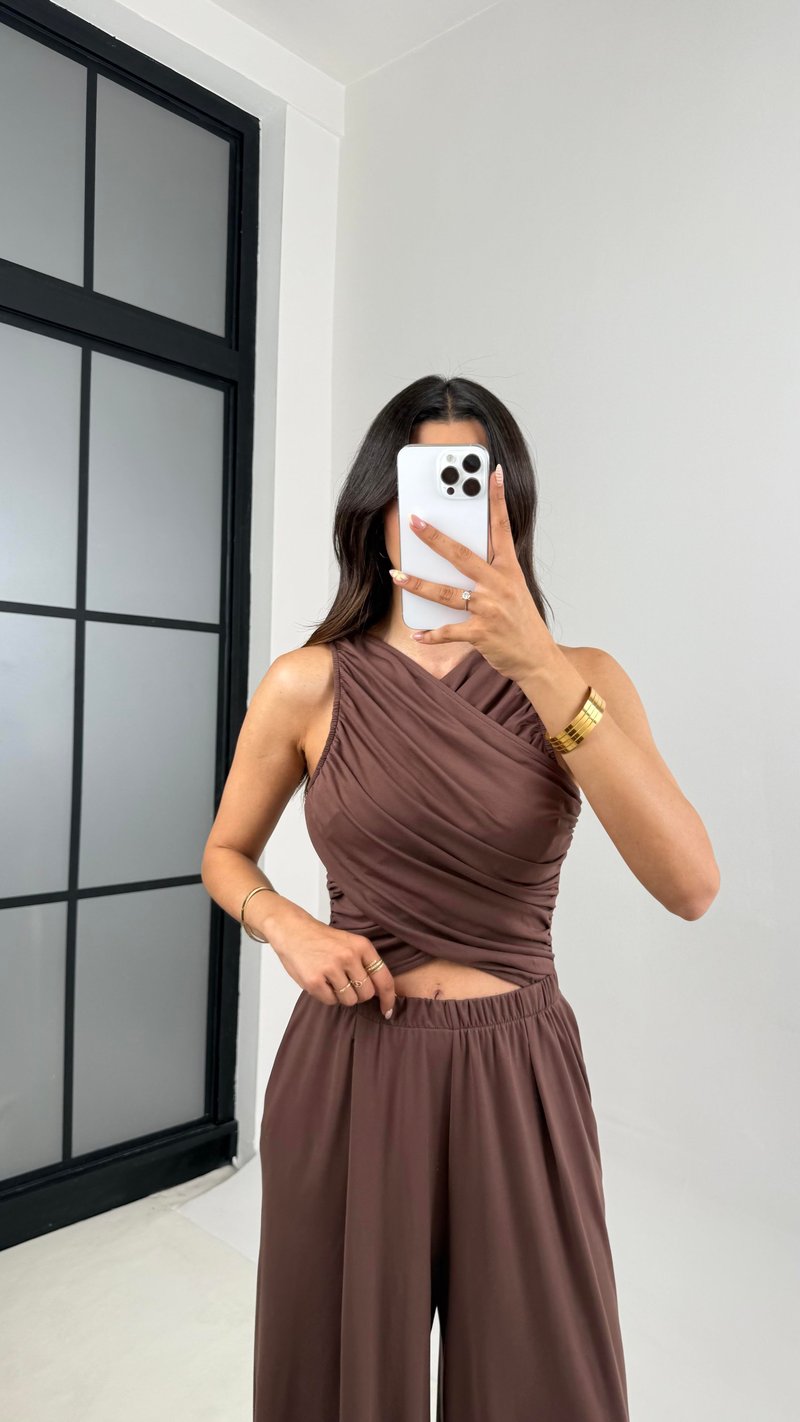 Kahve Oys Muadil Dekolteli Beli Lastikli Cepli Modal Kumaş Tulum Gaus00648