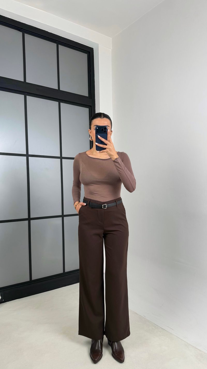 Acı Kahve Kemerli Paça Detaylı Kumaş Pantolon GAUS-00553