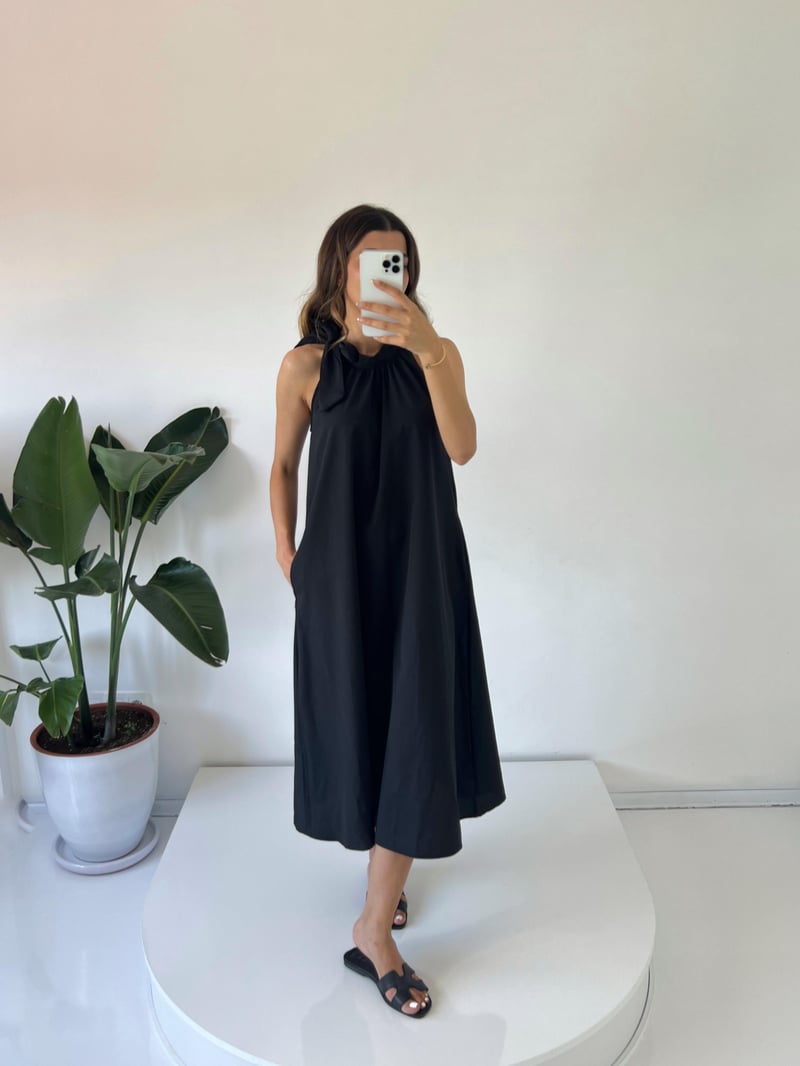 Gipsy Siyah Poplin Kemer Detaylı Midi Elbise