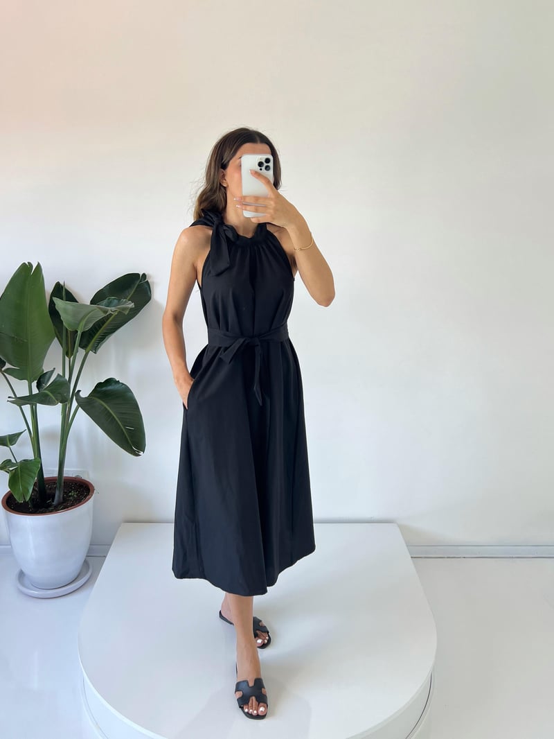 Gipsy Siyah Poplin Kemer Detaylı Midi Elbise