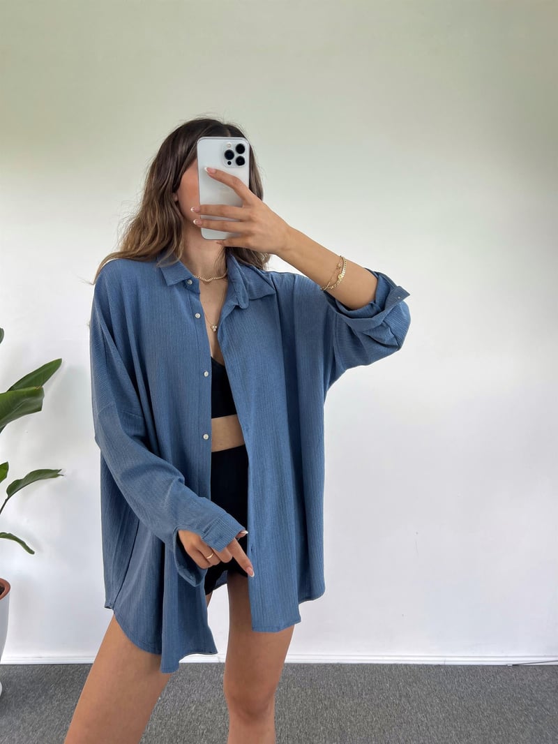 İndigo Mavi Oversize Krinkıl Gömlek 
