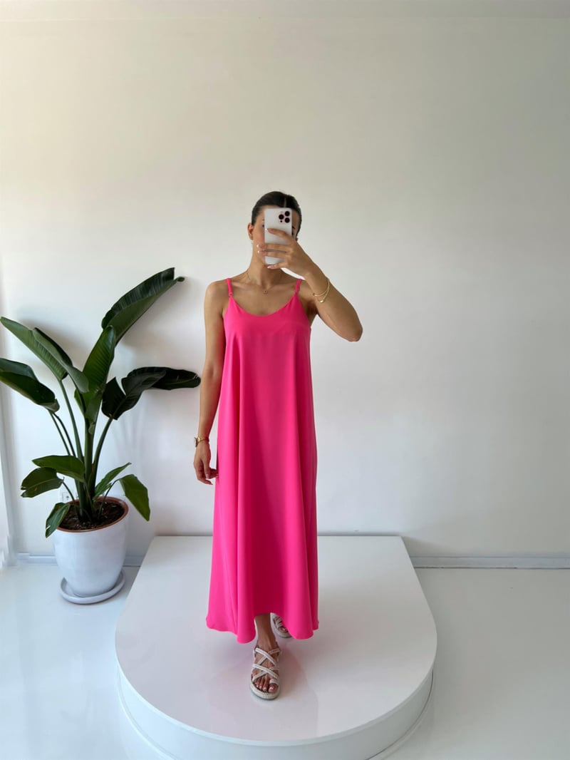 Jimena Pembe İp Askılı Tam Boy Salaş Elbise